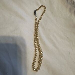 Elegant Gold Pearl Necklace